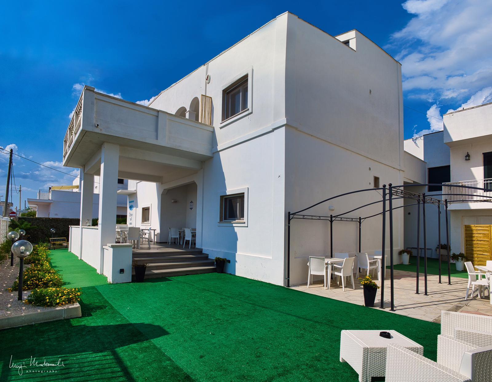 לינה וארוחת בוקר פורטו צ'זראו Estasi Sul Mare מראה חיצוני תמונה